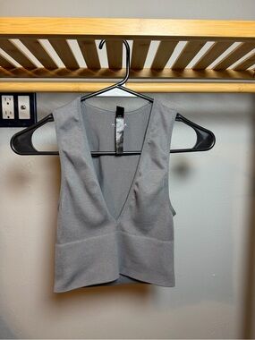 Urban Outfitters Gray V-Neck Ribbed Crop Tank